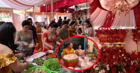 ពិតជាពិធីសិរីមង្គលមែន ថ្ងៃមង្គលការក្មួយស្រីរបស់ លោក ឧកញ៉ា លីម ប៊ុនណា ក៏ទទួលពិសា នំបញ្ចុកសន្តិភាពដែរ