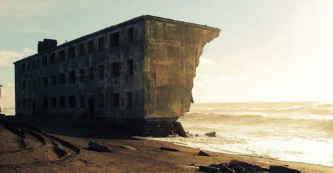 20 Times Nature Made the World Bow Down Before It