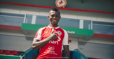 Paul Esoh Omogba កីឡាករបរទេសម្នាក់​ជោគជាំជាមួយលីគកំពូល​កម្ពុជា​ចូលរួមជាមួយភ្នំពេញ​ក្រោន
