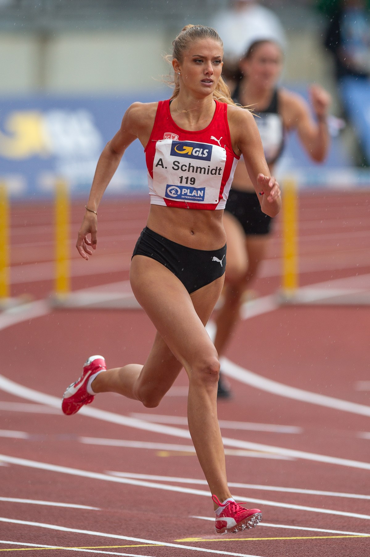 1200px 2018_DM_Leichtathletik_ _400 Meter Huerden_Frauen_ _Alica_Schmidt_ _by_2eight_ _DSC7137