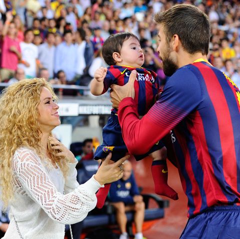 Shakira And Gerard Pique Of Fc Barcelona Are Seen With News Photo 1580501355