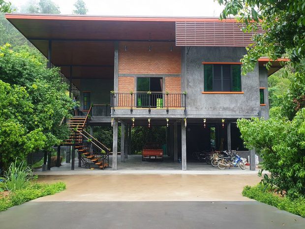 Industrial Loft House Laplae Uttaradit 620x465