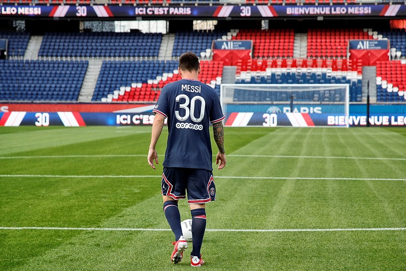 Spotted Lionel Messi PSG Paris Saint Germain 116655 Rolex Yacht Master Everose Osyterflex Photo C Gavelle For PSG