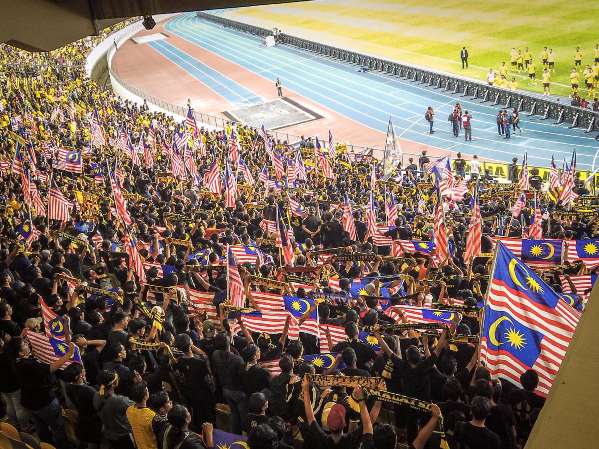 Ultrasmalaya 1200x900