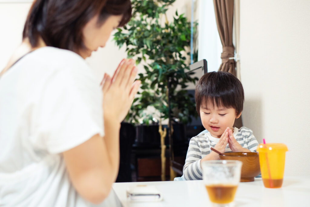 Praying Before Meal 1024x683