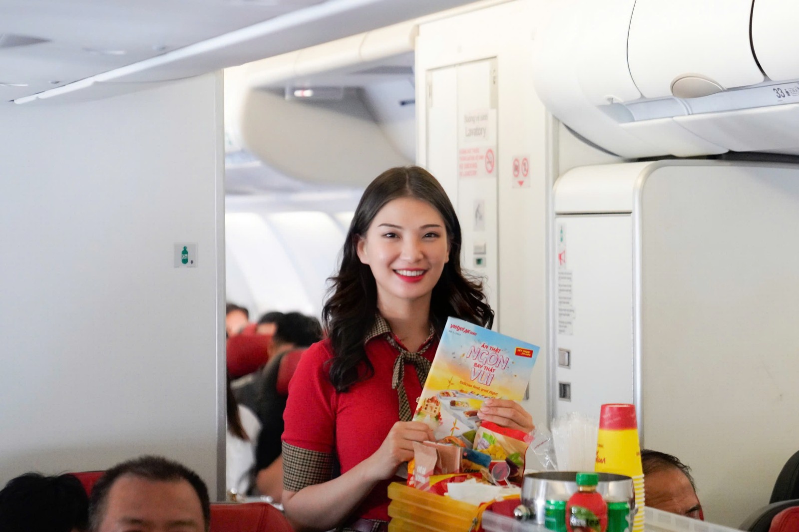 Vietjet Cabin Crew