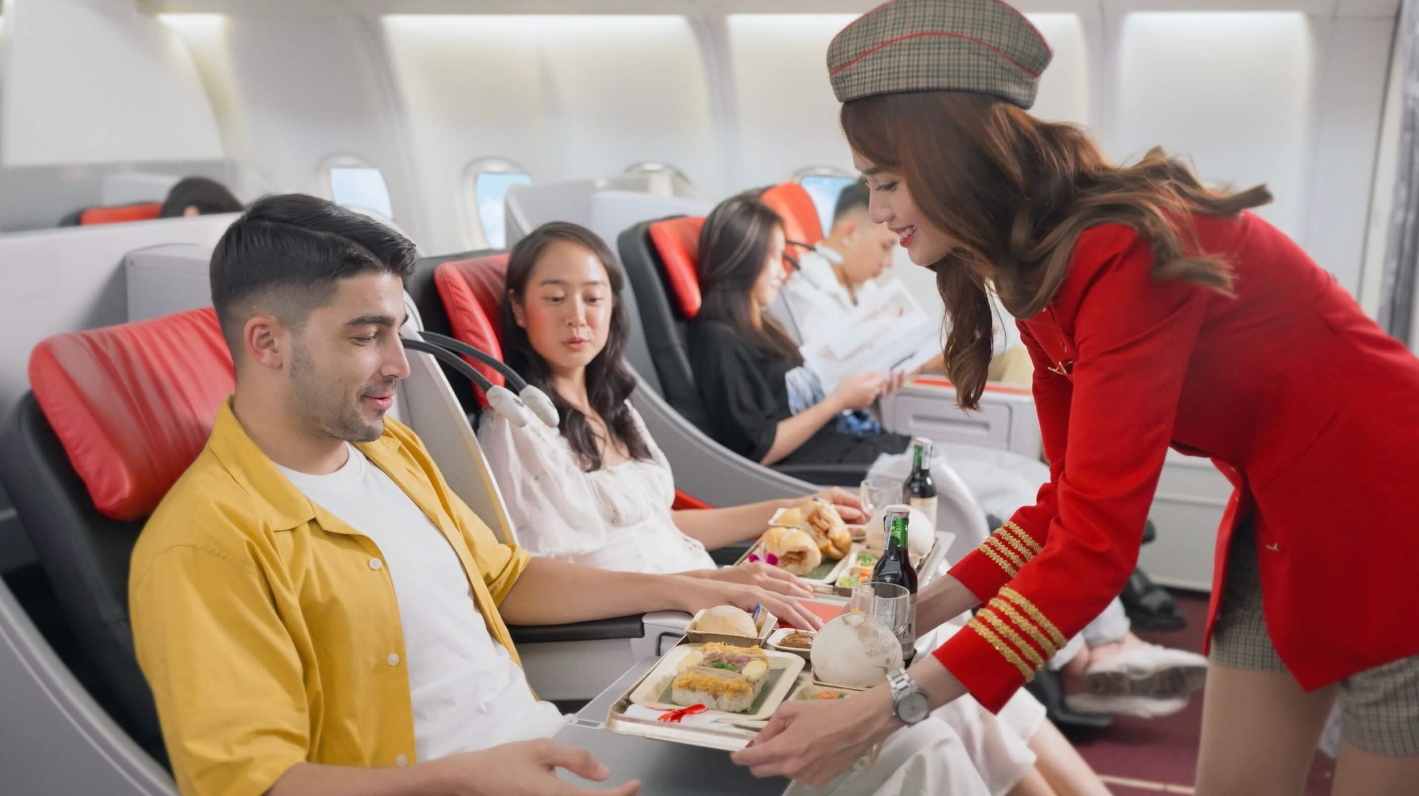 Vietjet Passengers Served With Business Services