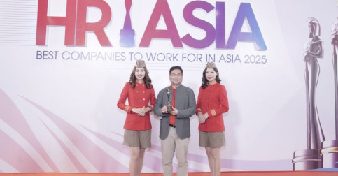 ក្រុមហ៊ុន Vietjet បង្ហាញពីសមិទ្ធិផលដ៏មាននិរន្តរភាព និងឧត្តមភាពកន្លែងធ្វើការរបស់ខ្លួន  នៅទូទាំងតំបន់អាស៊ី