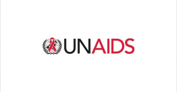 កុំភ្លេចខ្លួនឱ្យសោះ! UNAIDS៖ នៅកម្ពុជា ជាមធ្យម ៣ នាក់ឆ្លងមេរោគអេដស៍ជារៀងរាល់ថ្ងៃ!!! 3