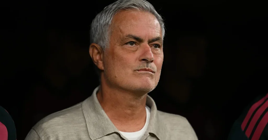 វិបត្តិការពាររបស់ Real Madrid បង្ខំ Mourinho ឱ្យពិចារណាជម្រើស 4 រូប សម្រាប់ជួប Villarreal វិបត្តិការពាររបស់ Real Madrid បង្ខំ Mourinho ឱ្យពិចារណាជម្រើស 4 រូប សម្រាប់ជួប Villarreal